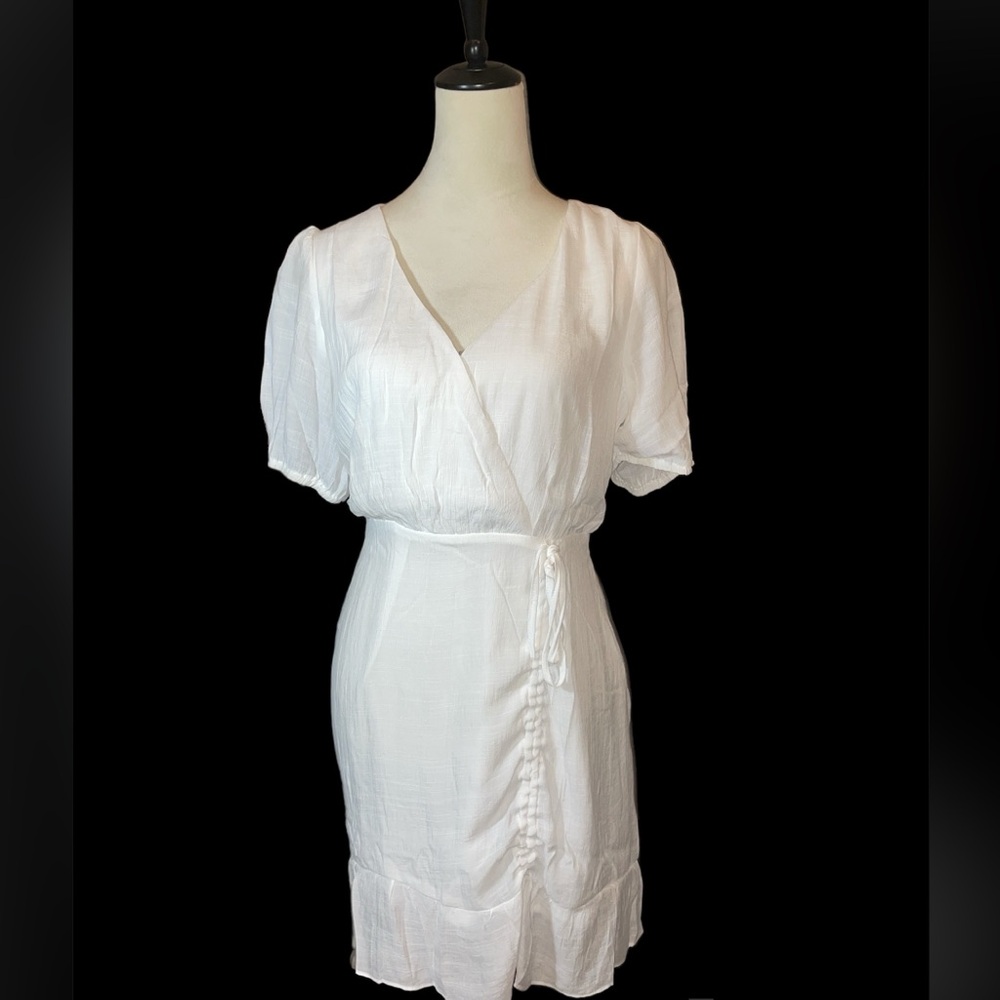 WISHLIST - Ruffle Cinched Side Tie Dress NWOT- Size Medium- Ivory/White Color
